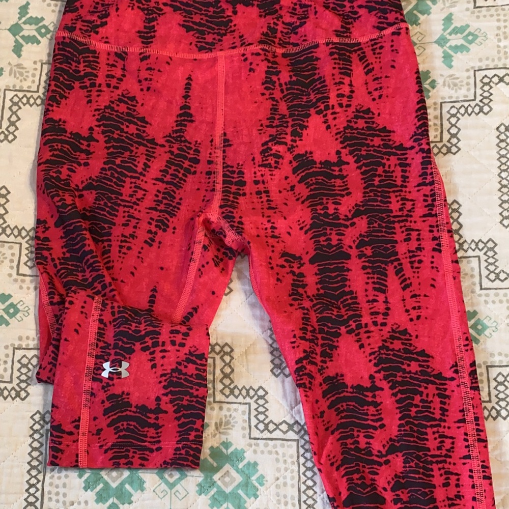 Under armor capris